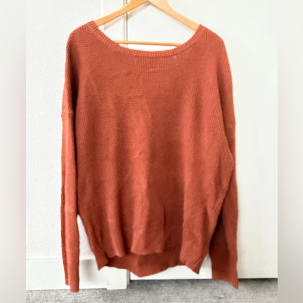 Women's Rust Sweater w/ Open Back | Size L